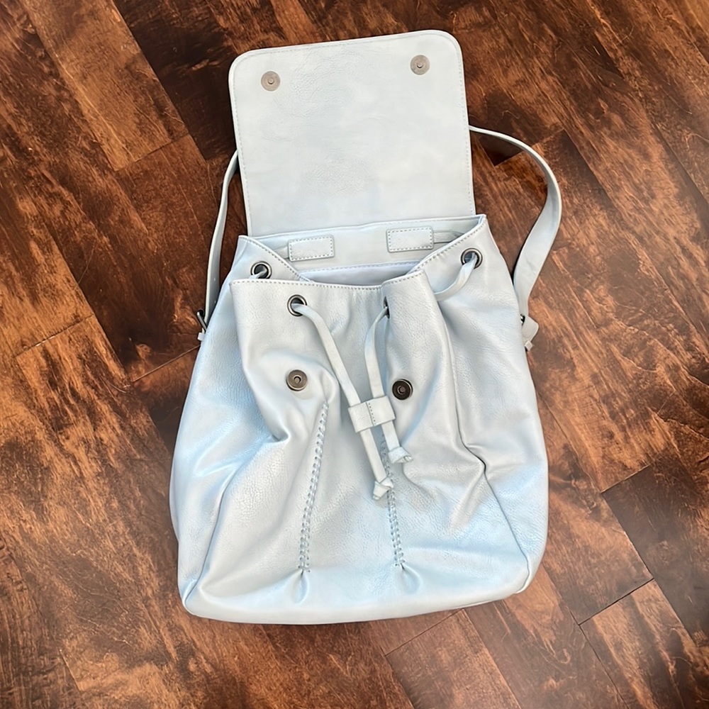 American Eagle Satchel/backpack style bag